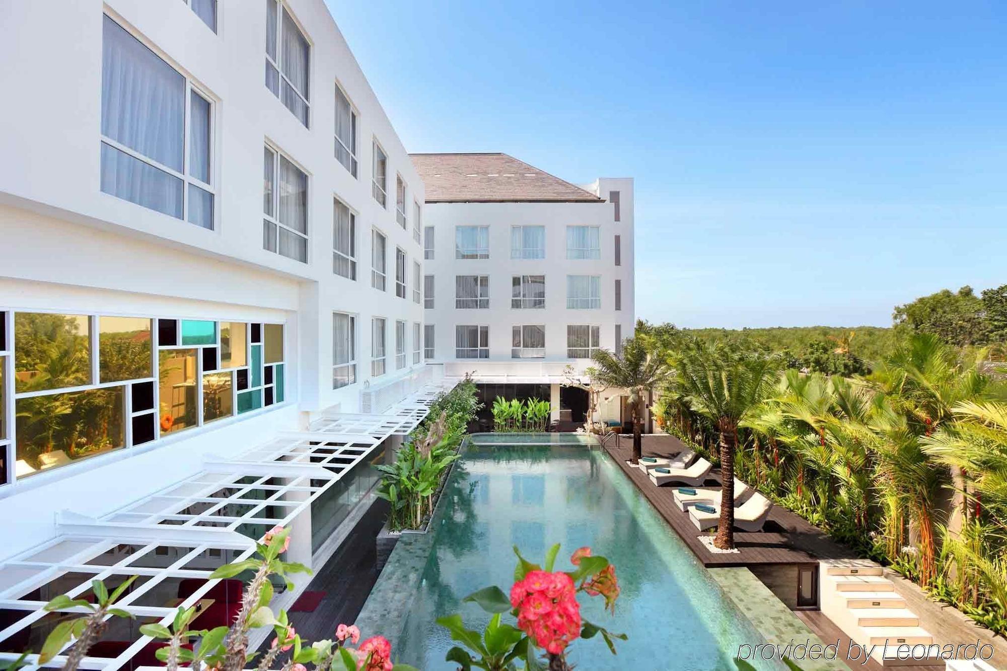 Harvestland Hotel Bali Кута Экстерьер фото