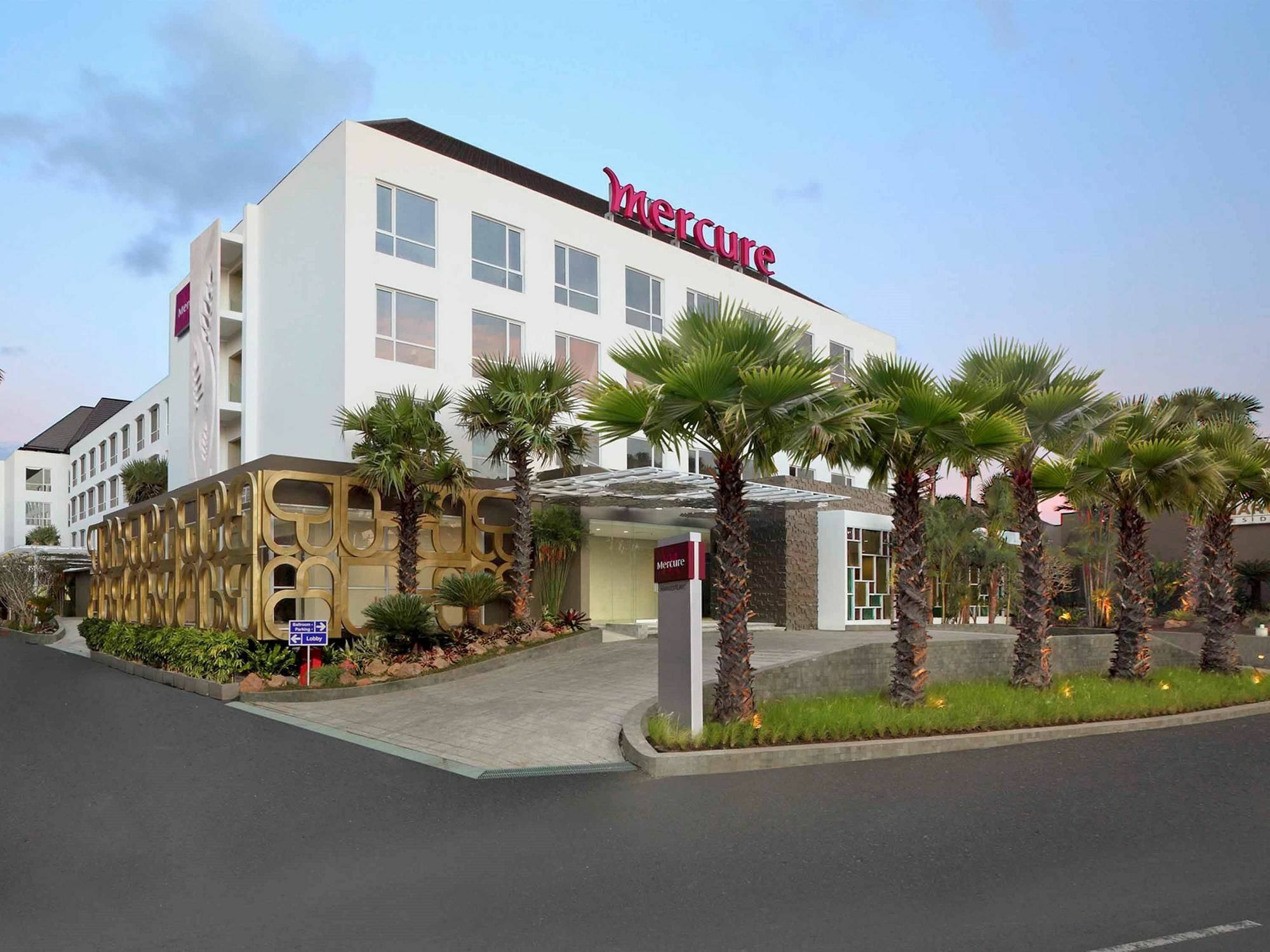 Harvestland Hotel Bali Кута Экстерьер фото