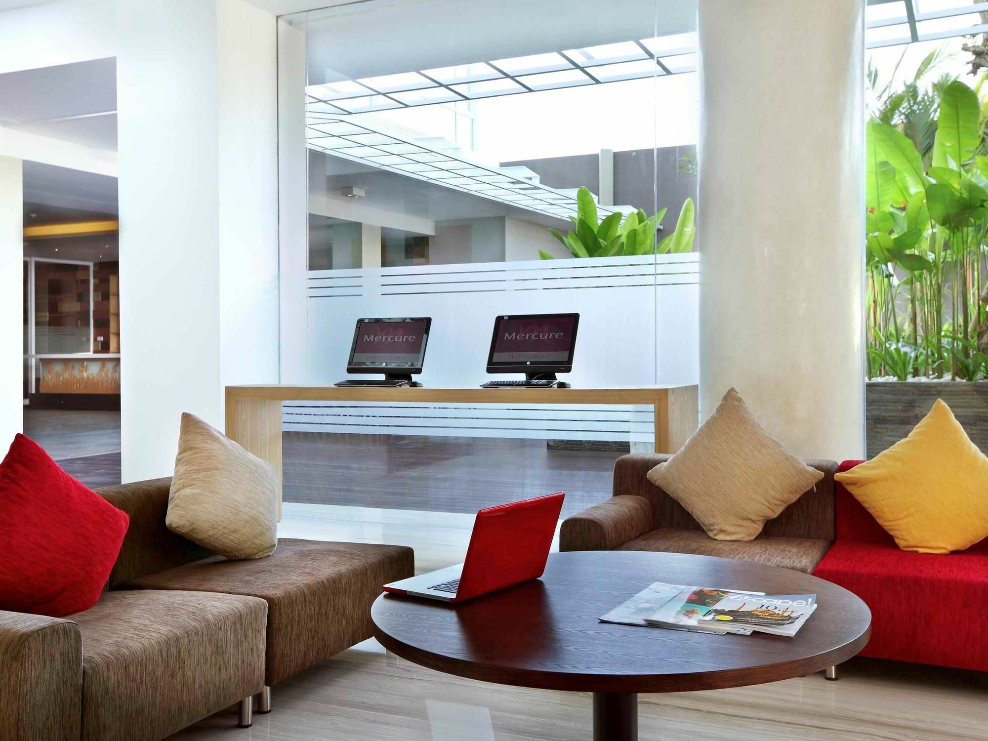 Harvestland Hotel Bali Кута Экстерьер фото